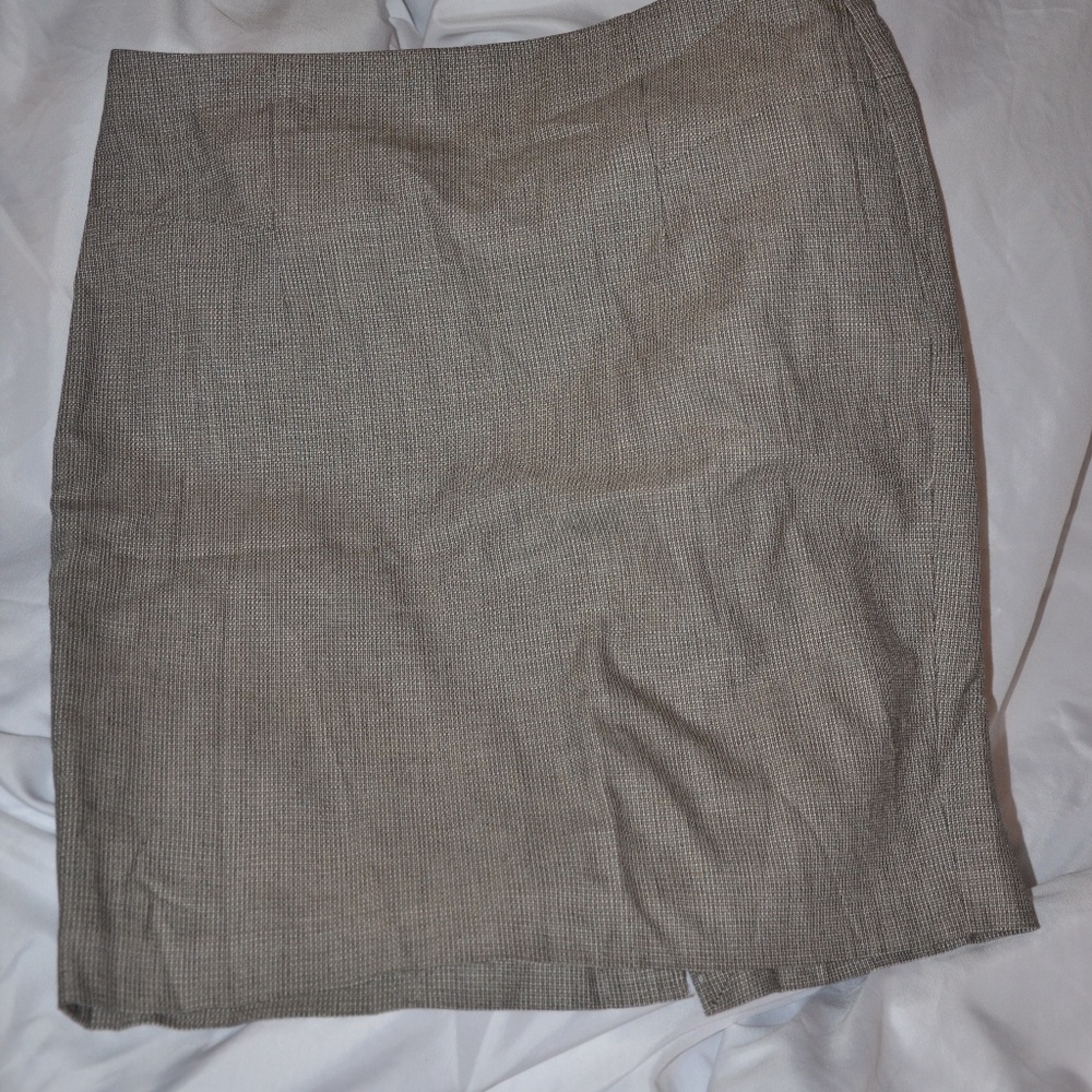 The Limited Short Plaid Skirt